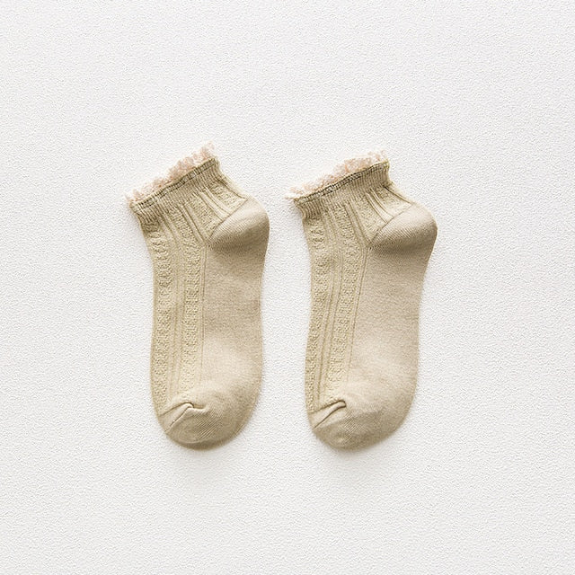 Cozy Frilly Ruffle Socks