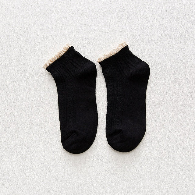 Cozy Frilly Ruffle Socks